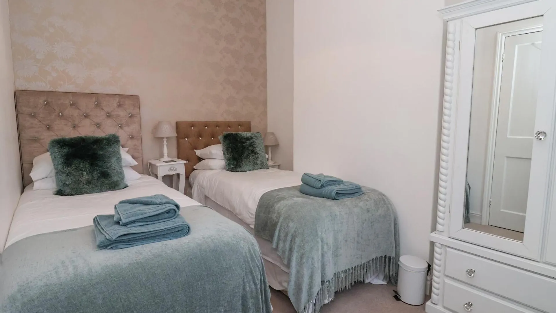 202 Salisbury Terrace Villa York Nyaraló